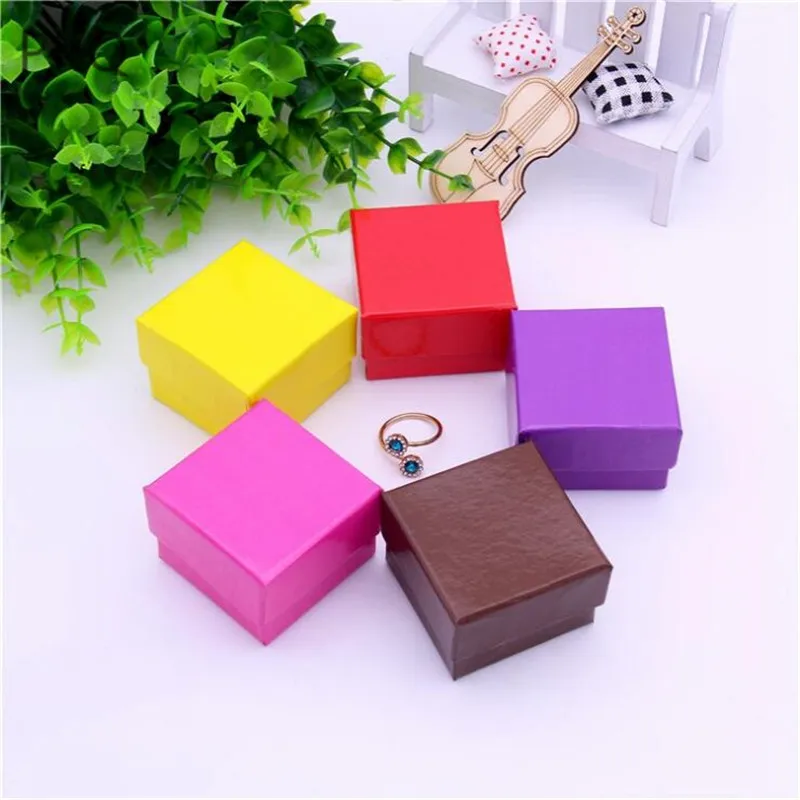 24pcs Mini Paper Gift Box Color Earring/Ring Box Small Jewelry Packaging Box Party Supplies Jewelry Display Case 5x5x3.4cm
24pcs Mini Paper Gift Box Color Earring/Ring Box Small Jewelry Packaging Box Party Supplies Jewelry Display Case 5x5x3.4cm