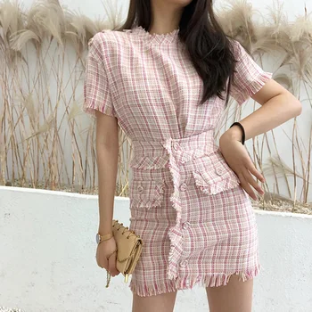 Women Elegant Plaid Jumper Tops + Buttons Tassel High Waist Skirts Woolen 2pcs Clothing Sets Short Sleeve Tweed Twinset
Women Elegant Plaid Jumper Tops + Buttons Tassel High Waist Skirts Woolen 2pcs Clothing Sets Short Sleeve Tweed Twinset