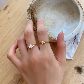 RUIYI Real 925 Sterling Silver Women Mini Niche Rings 18K Gold Girls Cute Sweet Flower Sun Design Minimalism Delicate Chic Rings 
RUIYI Real 925 Sterling Silver Women Mini Niche Rings 18K Gold Girls Cute Sweet Flower Sun Design Minimalism Delicate Chic Rings