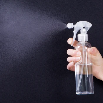 300ml Portable Plastic Spray Bottle Hand-pressed Watering Pot Spray Bottle Beauty Haircut Transparent Fine Mist Spray Bottle
300ml Portable Plastic Spray Bottle Hand-pressed Watering Pot Spray Bottle Beauty Haircut Transparent Fine Mist Spray Bottle