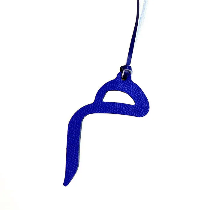 YQ Custom Made Luxury Genuine Natural Leather Character Alphabet Arabic Letter Keychain Backpack Pendant Ladies Women Bag Charm
YQ Custom Made Luxury Genuine Natural Leather Character Alphabet Arabic Letter Keychain Backpack Pendant Ladies Women Bag Charm