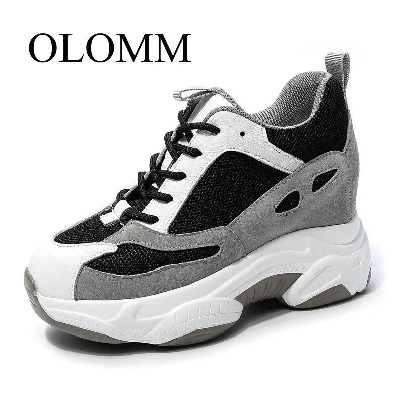 OLOMM 2019 spring and autumn women's large size increased sneakers thick bottom breathable mesh face old shoes women LL-156
OLOMM 2019 spring and autumn women's large size increased sneakers thick bottom breathable mesh face old shoes women LL-156