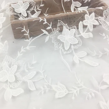 one meter Quality gauze patchwork Five pointed star flower embroidery fabric High grade dress wedding dress DIY tissu
one meter Quality gauze patchwork Five pointed star flower embroidery fabric High grade dress wedding dress DIY tissu