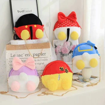 Cartoon Donald Duck Daisy Minnie Mickey Winnie Bear Plush Messenger Bag Woman Shoulder Crossbody Bag Purse Bag for Children Gift 
Cartoon Donald Duck Daisy Minnie Mickey Winnie Bear Plush Messenger Bag Woman Shoulder Crossbody Bag Purse Bag for Children Gift