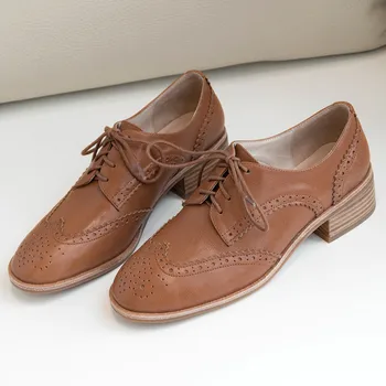 Women's genuine leather carving lace-up flats oxfords british style female soft comfortable brogues shoes casual shoes for women
Women's genuine leather carving lace-up flats oxfords british style female soft comfortable brogues shoes casual shoes for women