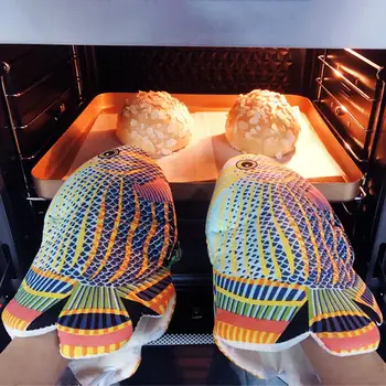 1Pc Colorful Fish Shape Non-slip Anti-scalding Kitchen Glove Baking Oven Mitten
1Pc Colorful Fish Shape Non-slip Anti-scalding Kitchen Glove Baking Oven Mitten