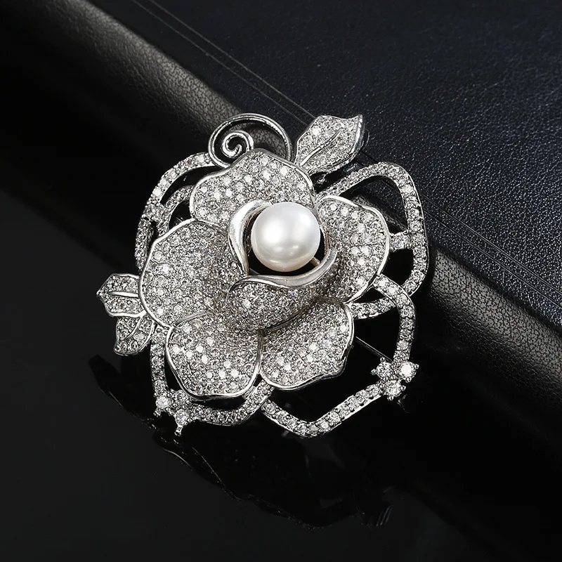 Korean-style Luxury Micro Zircon Pearl Brooch Rose Flower Corsage Overcoat Sweater Coat Women's Accessories 
Korean-style Luxury Micro Zircon Pearl Brooch Rose Flower Corsage Overcoat Sweater Coat Women's Accessories