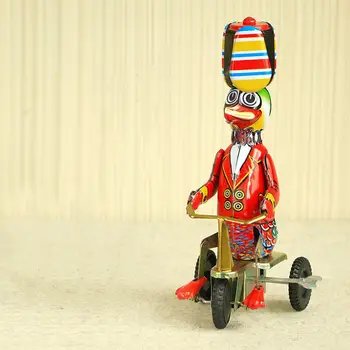 Retro Iron Cycling Duck Wind up Clockwork Model Toy Kids Educational Toys for Children Gift
Retro Iron Cycling Duck Wind up Clockwork Model Toy Kids Educational Toys for Children Gift