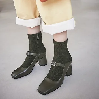 YMECHIC Leather and Knit Stretch Fabric Ankle Bootes for Women 2019 New Autumn Fashion Gothic Patchwork Chunky Heel Women Shoes
YMECHIC Leather and Knit Stretch Fabric Ankle Bootes for Women 2019 New Autumn Fashion Gothic Patchwork Chunky Heel Women Shoes