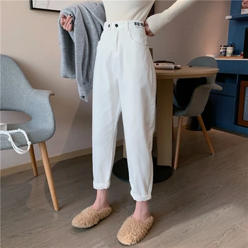 High Waist Letter Print jeans woman Straight pants for women plus size loose fashion jeans ladies denim jean femme
High Waist Letter Print jeans woman Straight pants for women plus size loose fashion jeans ladies denim jean femme