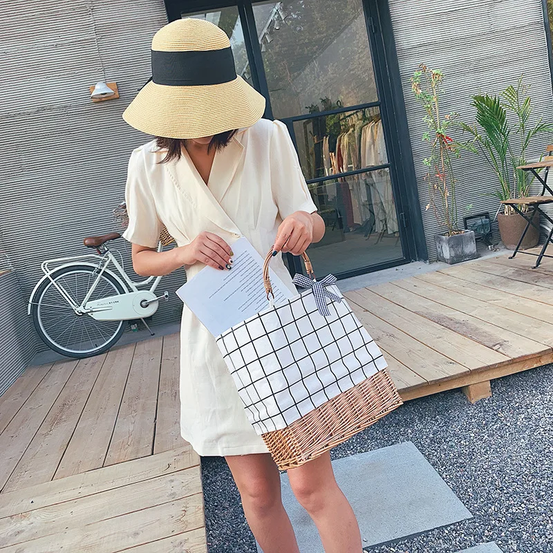 Japanese girls canvas handbags 2019 new Korean version of Joker Mori check fashion handbags 
Japanese girls canvas handbags 2019 new Korean version of Joker Mori check fashion handbags