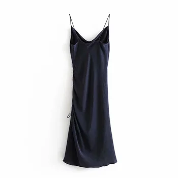 Autumn 2019 women's new thin shoulder belt drape collar dress drape decoration underwear style dress 08696873401
Autumn 2019 women's new thin shoulder belt drape collar dress drape decoration underwear style dress 08696873401