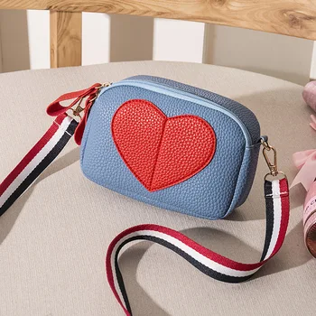 2020 Women Shoulder Bag For Teenage Girl Small Handbag For Cell Phone Wide Strap Flap Female Crossbody Bag Purse In Soft Leather
2020 Women Shoulder Bag For Teenage Girl Small Handbag For Cell Phone Wide Strap Flap Female Crossbody Bag Purse In Soft Leather