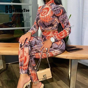 Fashion Multi Printed Long Sleeve Mock Neck Crop Tops & Elastic High Waist Skinny Pants Set Casual 2 Piece Set Outfits for Women 
Fashion Multi Printed Long Sleeve Mock Neck Crop Tops & Elastic High Waist Skinny Pants Set Casual 2 Piece Set Outfits for Women