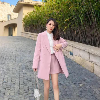 Women's Chic Double-Breasted Casual Blazer High Waist Shorts Two-Piece Temperament Fashionable Two-Piece Set
Women's Chic Double-Breasted Casual Blazer High Waist Shorts Two-Piece Temperament Fashionable Two-Piece Set