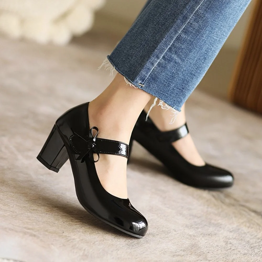 US4-11 Womens Bowtie Round Toe Block Chunky Heel Brogue Retro Cosplay Lolita Shoes Mary Janes Plus Size 5Colors New 2022
US4-11 Womens Bowtie Round Toe Block Chunky Heel Brogue Retro Cosplay Lolita Shoes Mary Janes Plus Size 5Colors New 2022