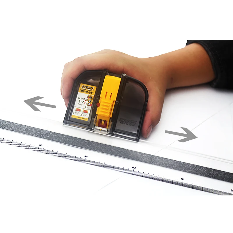 

New OLFA MC-45 / DX 45 degree oblique pad paper cutter made in Japan comes with a special ruler DIY photo frame making