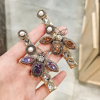 New Style Retro Man-made Diamond Color Large Bee Barrettes South Korea Adult Versatile Street Snap Headband Hair accessories 
New Style Retro Man-made Diamond Color Large Bee Barrettes South Korea Adult Versatile Street Snap Headband Hair accessories