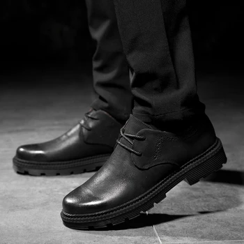 suede Leather Classic oxfords shoes outdoor breathable cow leather casual Men Shoes lace up comfortable Male fashion Shoes
suede Leather Classic oxfords shoes outdoor breathable cow leather casual Men Shoes lace up comfortable Male fashion Shoes