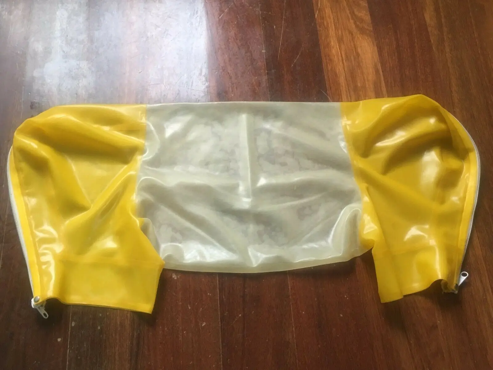 100% Rubber Rubber Yellow Double Headband with Zip 0.4mm Fixed Size- show original title
100% Rubber Rubber Yellow Double Headband with Zip 0.4mm Fixed Size- show original title