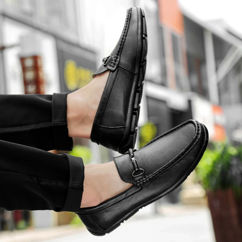 Shoes Men Sneakers genuine leather men Shoes outdoor lace up Men's Casual Shoes Male Brand Fashion Skate Board School Sneakers 5 
Shoes Men Sneakers genuine leather men Shoes outdoor lace up Men's Casual Shoes Male Brand Fashion Skate Board School Sneakers 5