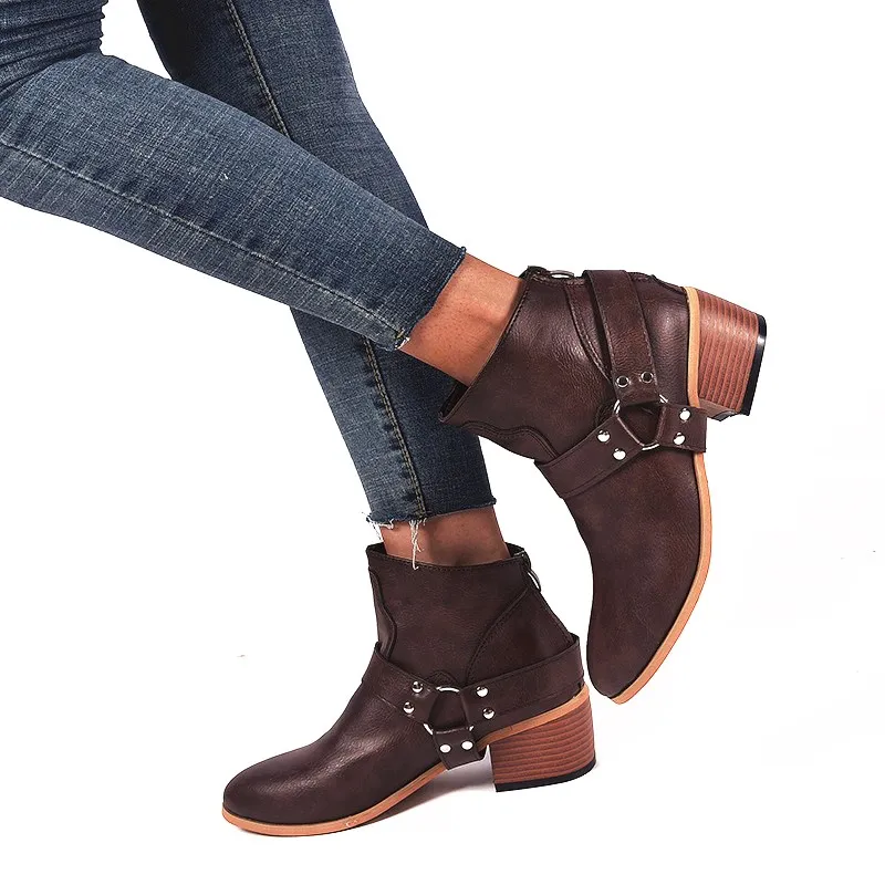 EOEODOIT Women Ankle Boots Autumn Med Chunky Heel Pointy Toe Leather Short Ankle Pumps Retro Boot Plus Size Female Shoes
EOEODOIT Women Ankle Boots Autumn Med Chunky Heel Pointy Toe Leather Short Ankle Pumps Retro Boot Plus Size Female Shoes