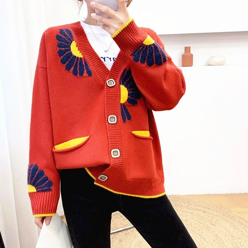 Real Photos Floral Pattern Knit Sweater Cardigans Pockets Buttons Up Cardigans Thickened Women Loose Autumn Winter Jacket Coat
Real Photos Floral Pattern Knit Sweater Cardigans Pockets Buttons Up Cardigans Thickened Women Loose Autumn Winter Jacket Coat