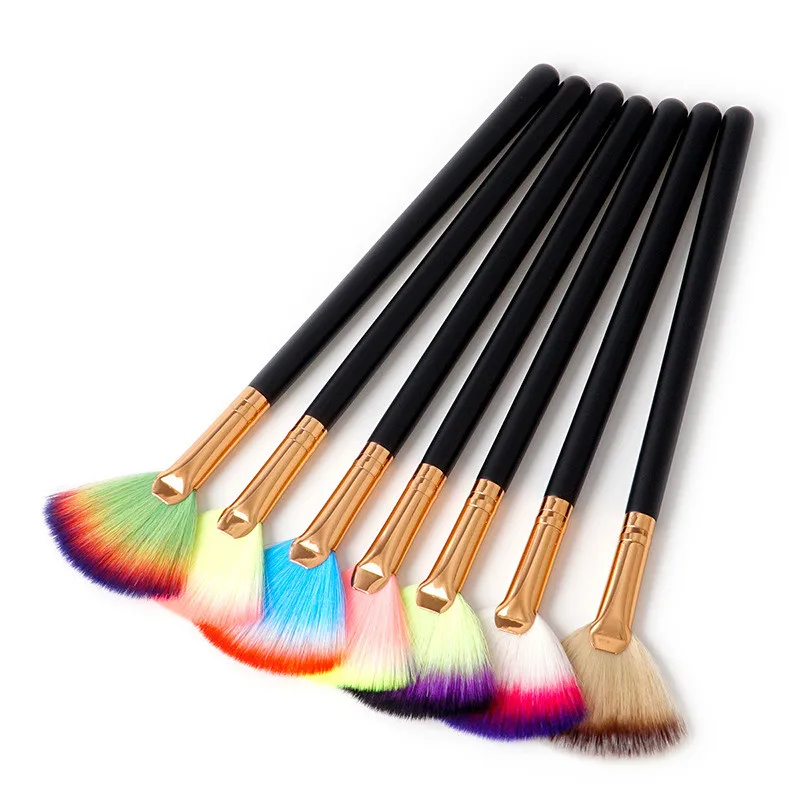 Fan Shape Powder Concealer Blending Brush Professional Highlighter Foundation Cosmetic Brush Women Make Up Accessories
Fan Shape Powder Concealer Blending Brush Professional Highlighter Foundation Cosmetic Brush Women Make Up Accessories