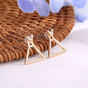 Simple Earrings Jewelry Women Geometric Hollow-out Triangle Stud Earrings Charm Ear Stud 
Simple Earrings Jewelry Women Geometric Hollow-out Triangle Stud Earrings Charm Ear Stud