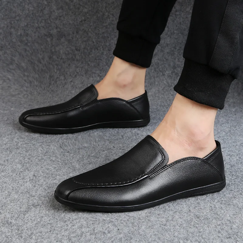 Man genuine Leather Slip-On Casual Shoes loafers Adults Fashion Men breathable Driving Doug Shoes Breathable moccasins o4
Man genuine Leather Slip-On Casual Shoes loafers Adults Fashion Men breathable Driving Doug Shoes Breathable moccasins o4