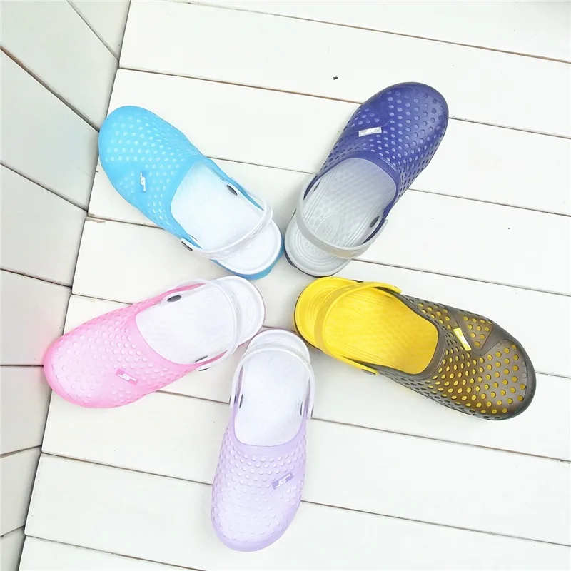 Lin Runkai Porous Shoes Soft Bottom Anti-slip Sandals Couples Garden Shoes Hollow out Sandals Men And Women Gel Shoes Closed-toe
Lin Runkai Porous Shoes Soft Bottom Anti-slip Sandals Couples Garden Shoes Hollow out Sandals Men And Women Gel Shoes Closed-toe