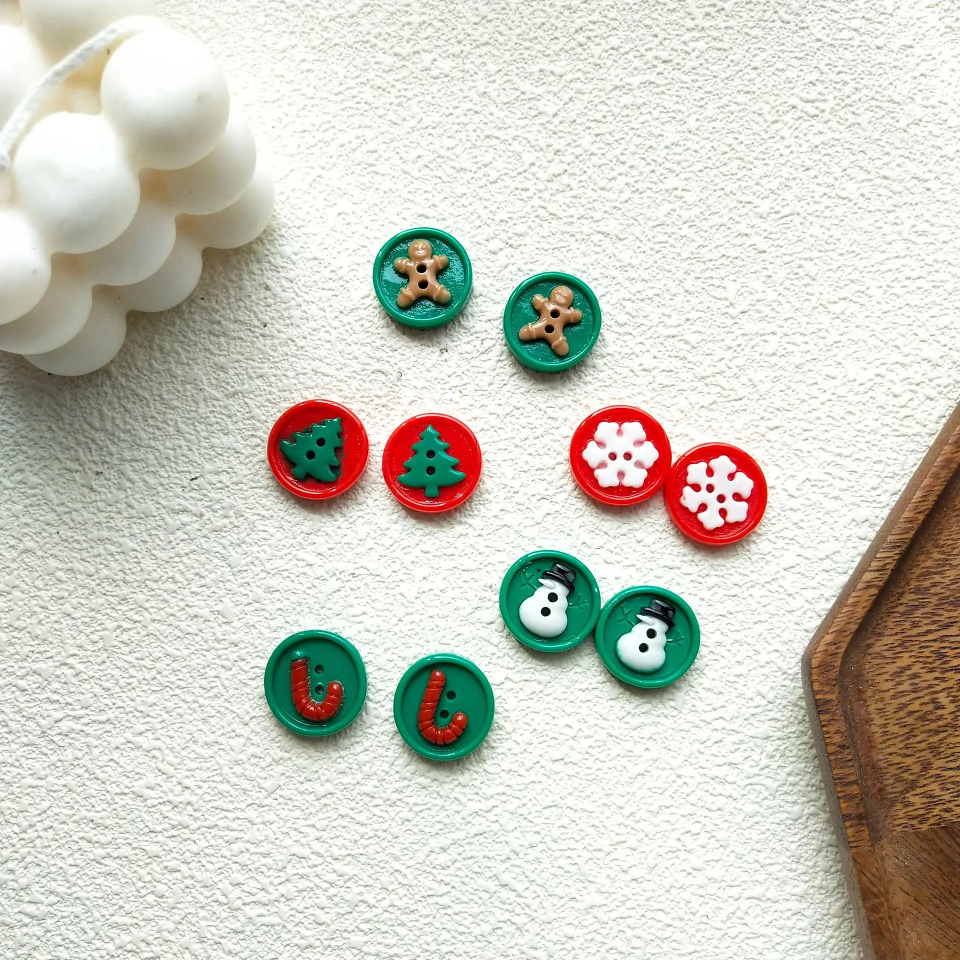 SNCSDK creative Contrasting Color Series Snowflake Christmas Tree Cane Snowman Button new Women's Stud Earrings Ear Clip jewelry
SNCSDK creative Contrasting Color Series Snowflake Christmas Tree Cane Snowman Button new Women's Stud Earrings Ear Clip jewelry