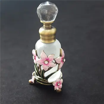 

15ml Ancient Antique Bottle Crystal Metal Empty Perfume Bottle Lady Party Gift