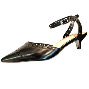 Spring and summer new cutout carved pointed high heel women White Roman shoes high heels ladies shoes high sandals high shoes
Spring and summer new cutout carved pointed high heel women White Roman shoes high heels ladies shoes high sandals high shoes