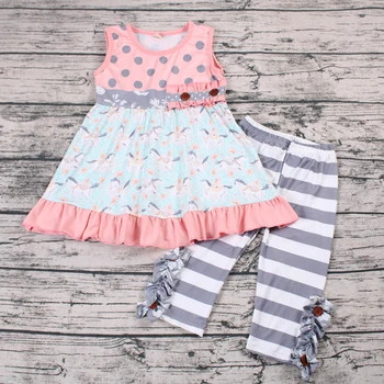 Spring/Autumn sleeveless tunic stripe set with horse print and ruffle baby girl boutique clothes
Spring/Autumn sleeveless tunic stripe set with horse print and ruffle baby girl boutique clothes