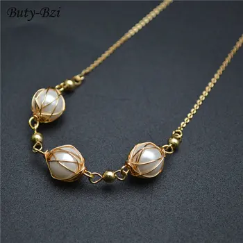 Handmade Golden Winding Natural Shell Imitation Pearl Round Beads Pendant Thin Chain Necklace Woman Elegant Accessories
Handmade Golden Winding Natural Shell Imitation Pearl Round Beads Pendant Thin Chain Necklace Woman Elegant Accessories