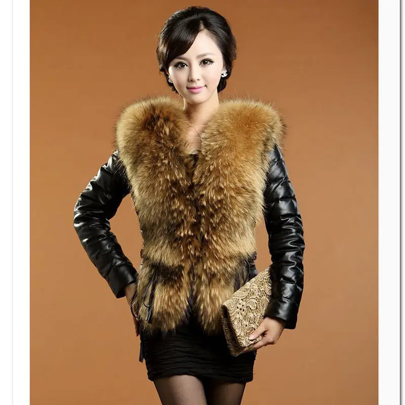 Fall/winter women's down and down padded jacket with faux fox fur collar, short fur slim-fit thick and large size jacket
Fall/winter women's down and down padded jacket with faux fox fur collar, short fur slim-fit thick and large size jacket
