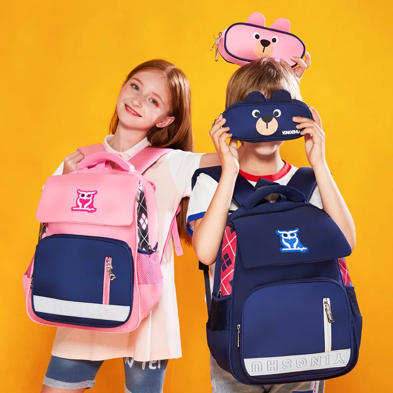 Multifunctional Colour-Coloured Shoulder Backpack for Primary and Secondary School Children
Multifunctional Colour-Coloured Shoulder Backpack for Primary and Secondary School Children