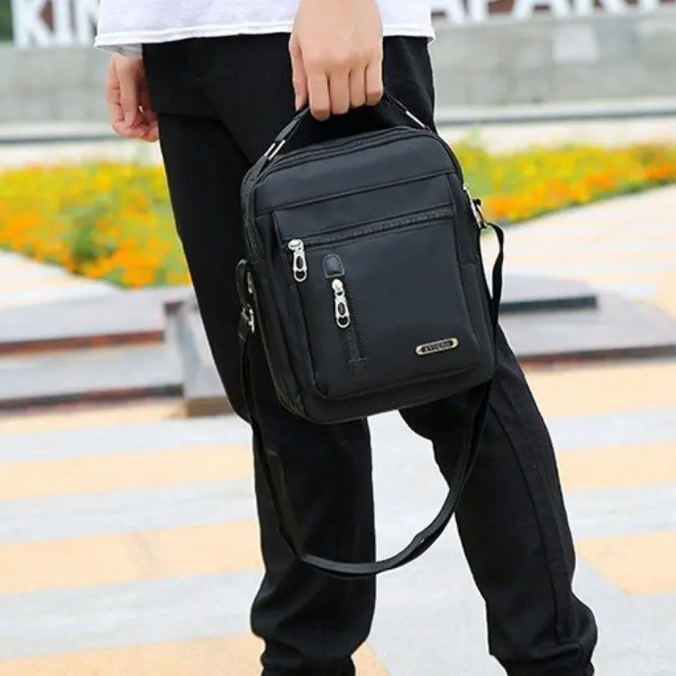 New Style Fashion 2019 Design Multilayer Pocket Small Stature Large Capacity Pu Handle MEN'S Single-shoulder Bag
New Style Fashion 2019 Design Multilayer Pocket Small Stature Large Capacity Pu Handle MEN'S Single-shoulder Bag