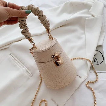 women's bag Brand Original Design Handbag Fashion handbag 2020 crocodile pattern bucket bag chain slung portable shoulder bag 
women's bag Brand Original Design Handbag Fashion handbag 2020 crocodile pattern bucket bag chain slung portable shoulder bag