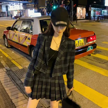 New Fashion Runway Designer 2-Piece Sets Women Streetwear Casual Long Sleeve Short Jackets+High Waist Plaid Pleated Mini Skirts
New Fashion Runway Designer 2-Piece Sets Women Streetwear Casual Long Sleeve Short Jackets+High Waist Plaid Pleated Mini Skirts
