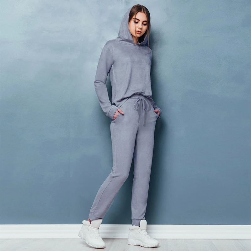 Autumn Women two piece set Long Sleeve Hoodies Sweatshirt Hight Waist Bandage Long Pants Velvet Gary Sportwear tracksuit women
Autumn Women two piece set Long Sleeve Hoodies Sweatshirt Hight Waist Bandage Long Pants Velvet Gary Sportwear tracksuit women
