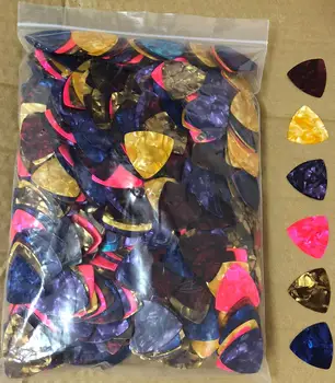 1000pcs One Thousand Wholesale Triangle Shape Celluloid Acoustic Electric Guitar Picks Pick Plectrum 0.71mm
1000pcs One Thousand Wholesale Triangle Shape Celluloid Acoustic Electric Guitar Picks Pick Plectrum 0.71mm