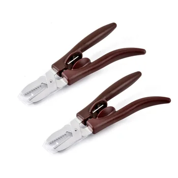 2pcs Multifunctional Chestnut Opener Sheller Nutcracker Walnut Opening Tool Kitchen Gadget for Home Daily Use
2pcs Multifunctional Chestnut Opener Sheller Nutcracker Walnut Opening Tool Kitchen Gadget for Home Daily Use