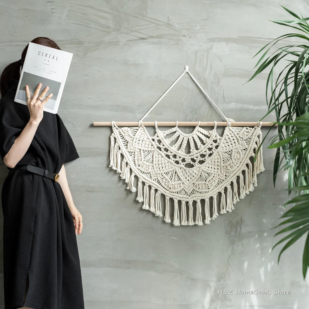 Modern Floral Macrame - Handwoven Boho Tapestry for Contemporary Living & Holiday Decor 4 Hd4cb49f4c37543b89413f5f82c70a247N