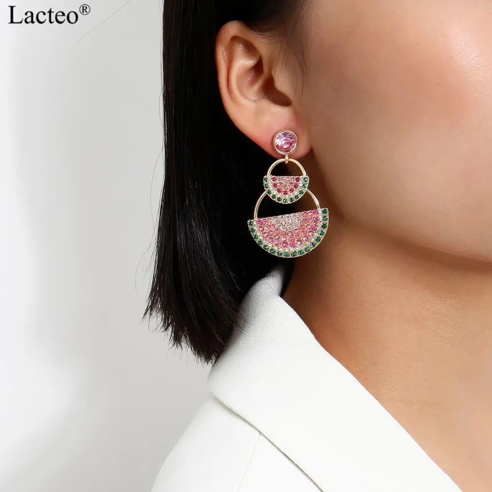Lacteo Sexy Shiny Rhinestone Dangle Earrings for Women 2020 Earrings Fashion Crystal Round Drop Earrings Female Jewelry Gifts
Lacteo Sexy Shiny Rhinestone Dangle Earrings for Women 2020 Earrings Fashion Crystal Round Drop Earrings Female Jewelry Gifts