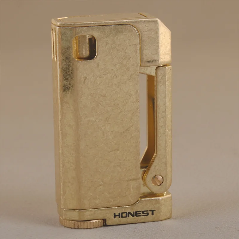 

Honest brass Metal Windproof kerosene lighter；Creative lateral pressure ignition gasoline lighter