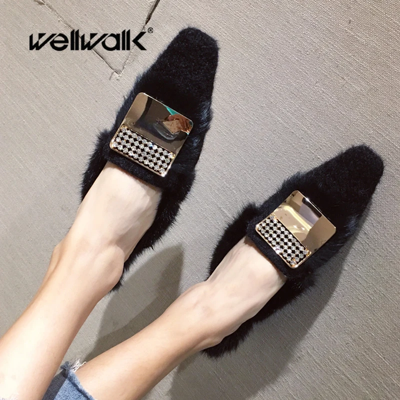 Fashion Fur Slippers Women Heels Shoes Rhinestone Buckle Mules Female Chic Winter Loafers Plush Block Heel Slides Luxury Brand
Fashion Fur Slippers Women Heels Shoes Rhinestone Buckle Mules Female Chic Winter Loafers Plush Block Heel Slides Luxury Brand
