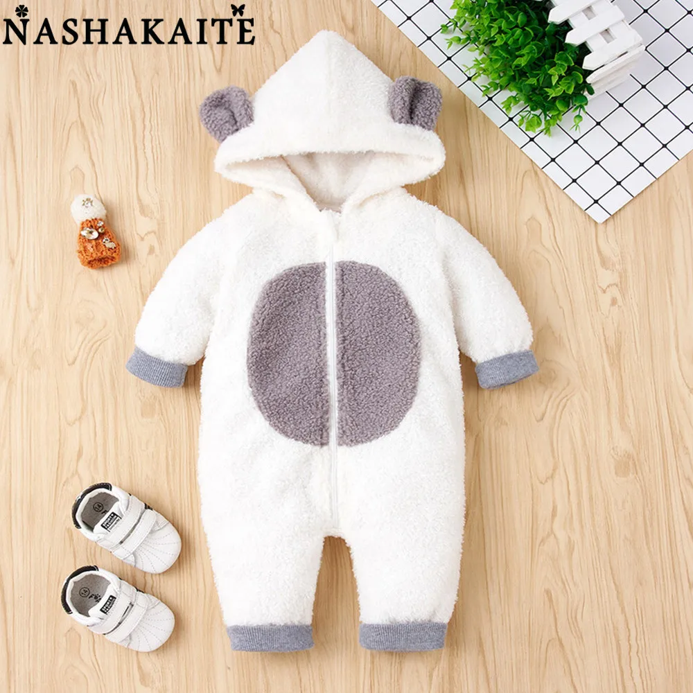 NASHAKAITE 0-1 Years Old Baby Winter Clothes Newborn Baby Romper Plus Velvet Baby Jumpsuit Winter Overalls Newborn Baby Pajamas
NASHAKAITE 0-1 Years Old Baby Winter Clothes Newborn Baby Romper Plus Velvet Baby Jumpsuit Winter Overalls Newborn Baby Pajamas