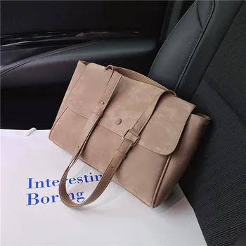 2020 New Simple Big Bag Women Large Capacity Texture All-match Shoulder Bag Western Style Autumn and Winter Underarm Bag
2020 New Simple Big Bag Women Large Capacity Texture All-match Shoulder Bag Western Style Autumn and Winter Underarm Bag